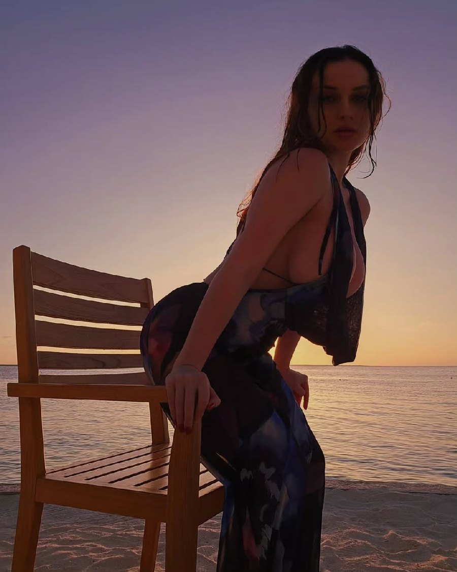 Sexy girl Miranda Faith nude in Gujranwala