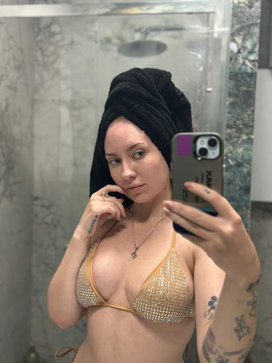 Nude girl KateV in Gujranwala