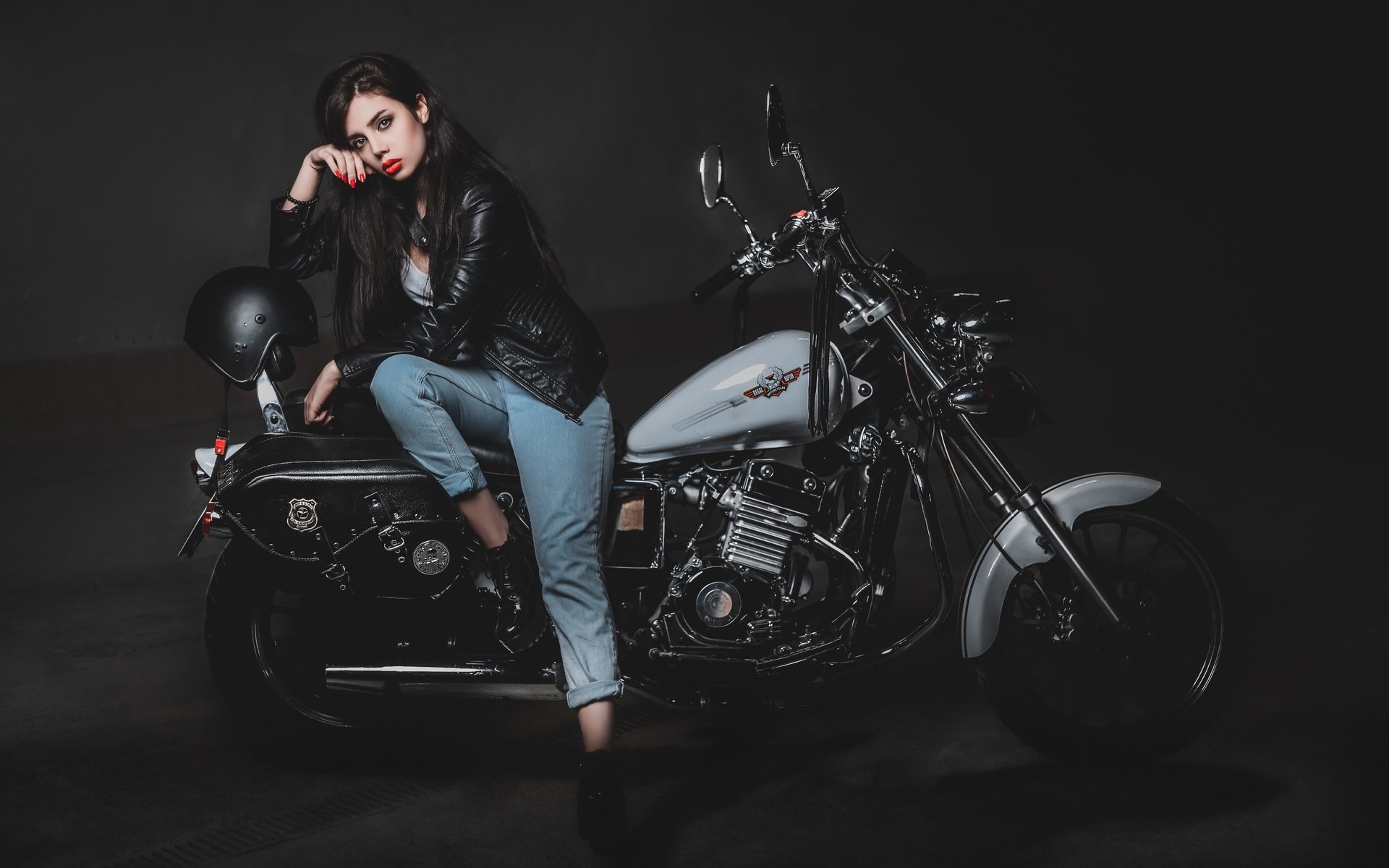 Biker girls: style and drive in Gujranwala