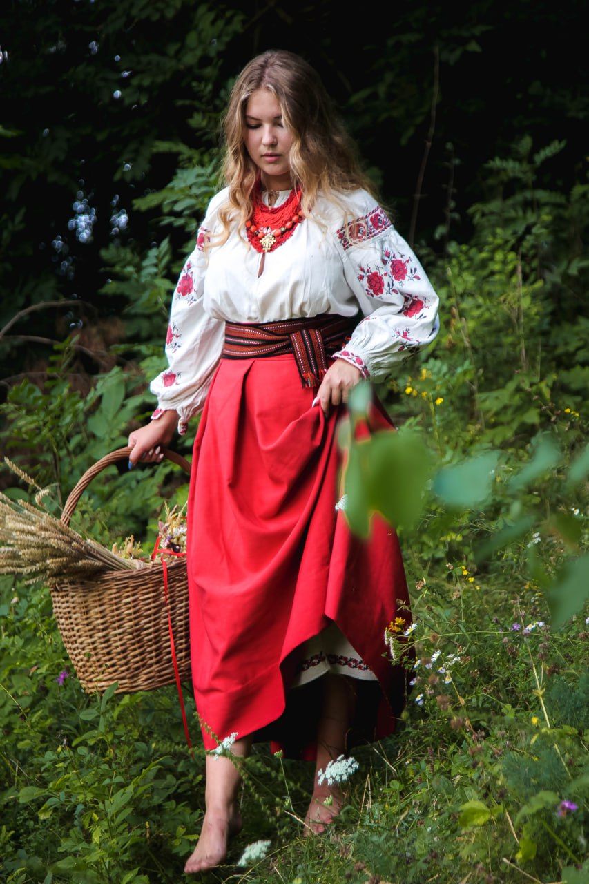 Slavic girls in Gujranwala