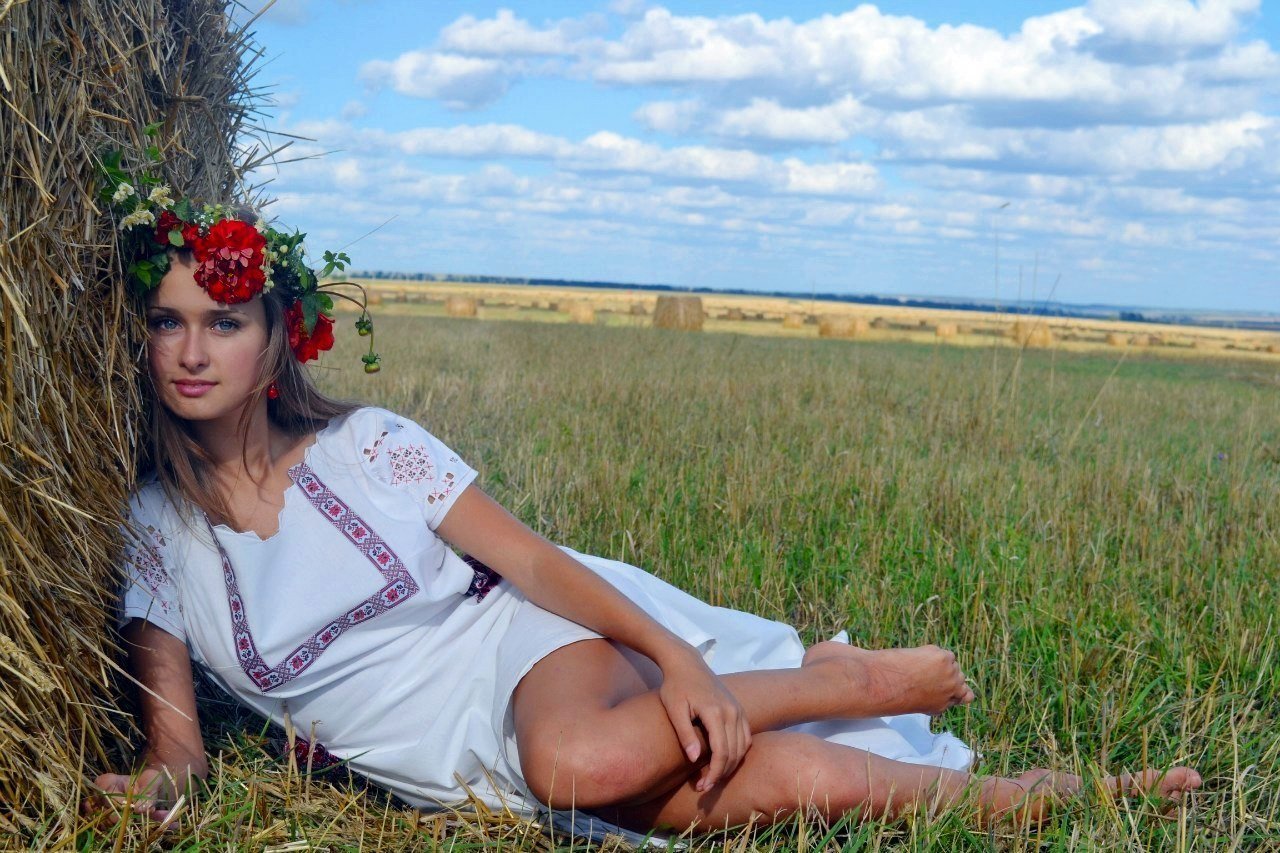 Slavic girls in Gujranwala