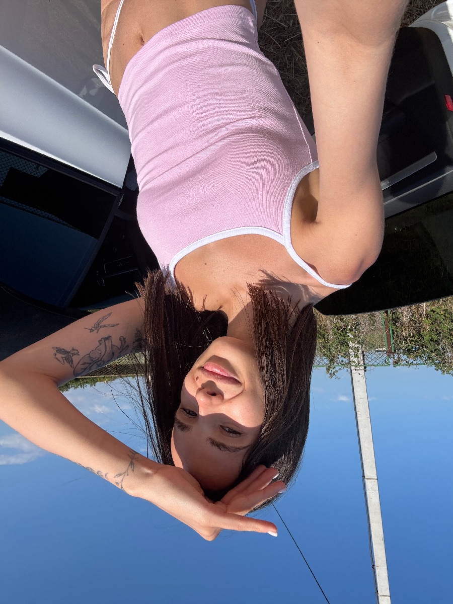 Sexy model Tina in Gujranwala